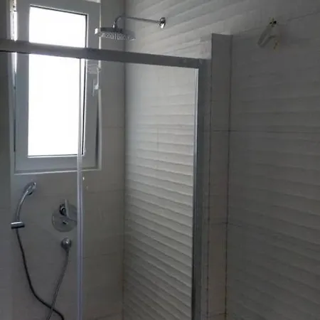 Just Renovated Studio Very Close To Port- Disιnfected After Each Check Out Διαμέρισμα Πάτρα