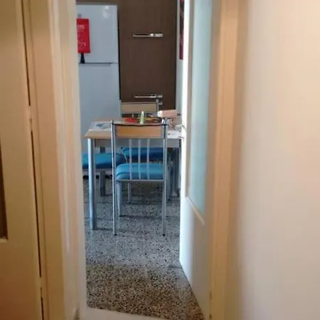 Just Renovated Studio Very Close To Port- Disιnfected After Each Check Out *